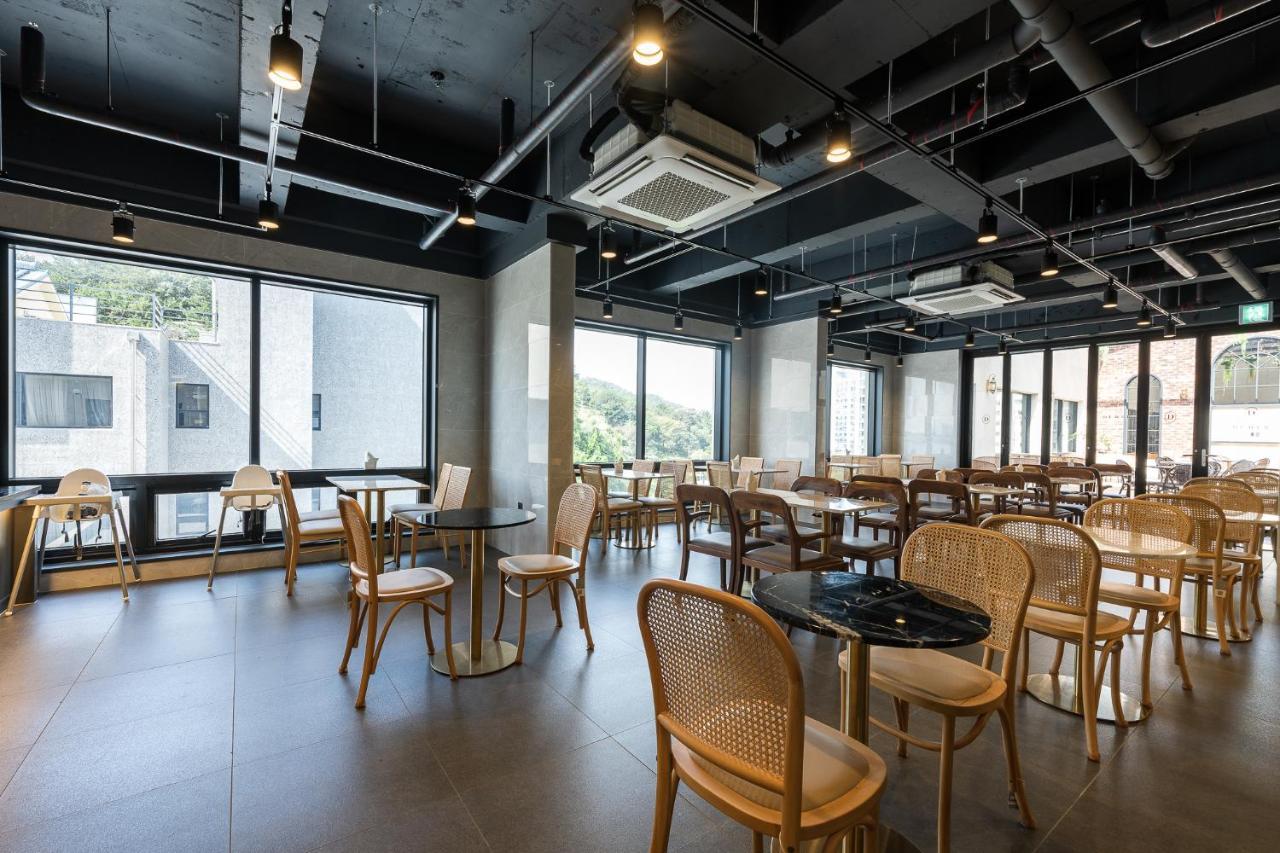 Hotel Demer Mokpo Exterior foto